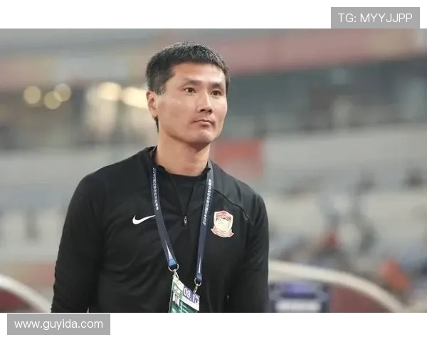 国足新帅面试名单曝光邵佳一李霄鹏等约十人参与角逐竞争激烈态势